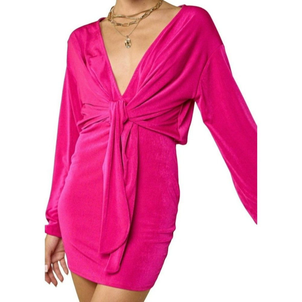 Blue Blush Tie Front Long Sleeve V-neck Mini Dress Hot Pink Size Small NWT